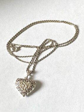 Vintage 925 Sterling Silver Filigree Bird Heart Pendant Necklace